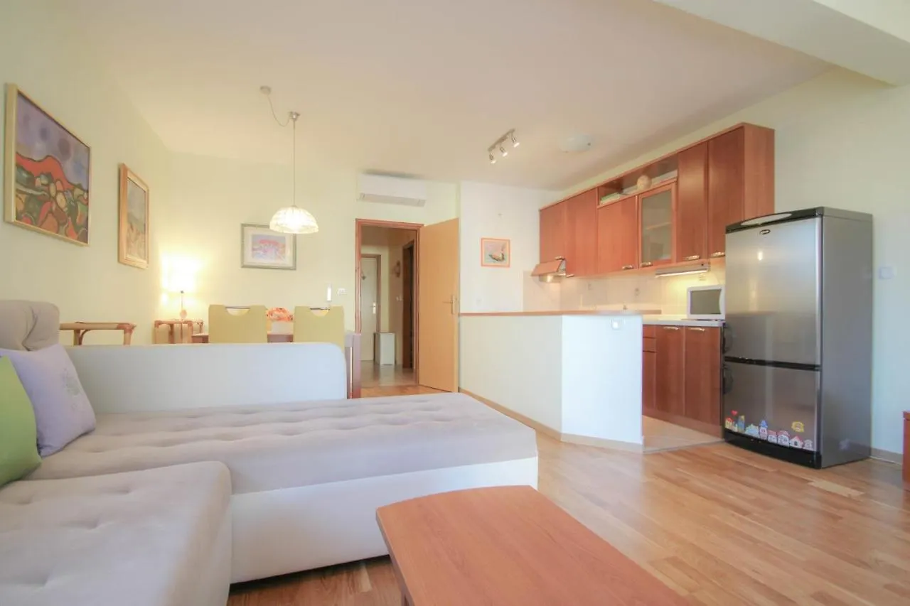 Apartment Ferienwohnung Roko Novigrad Istria