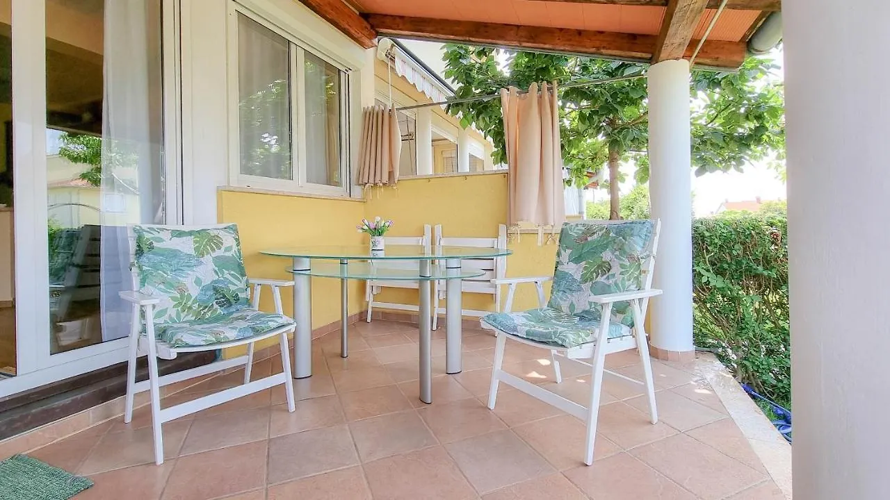 Apartment Ferienwohnung Roko Novigrad Istria Kroatien