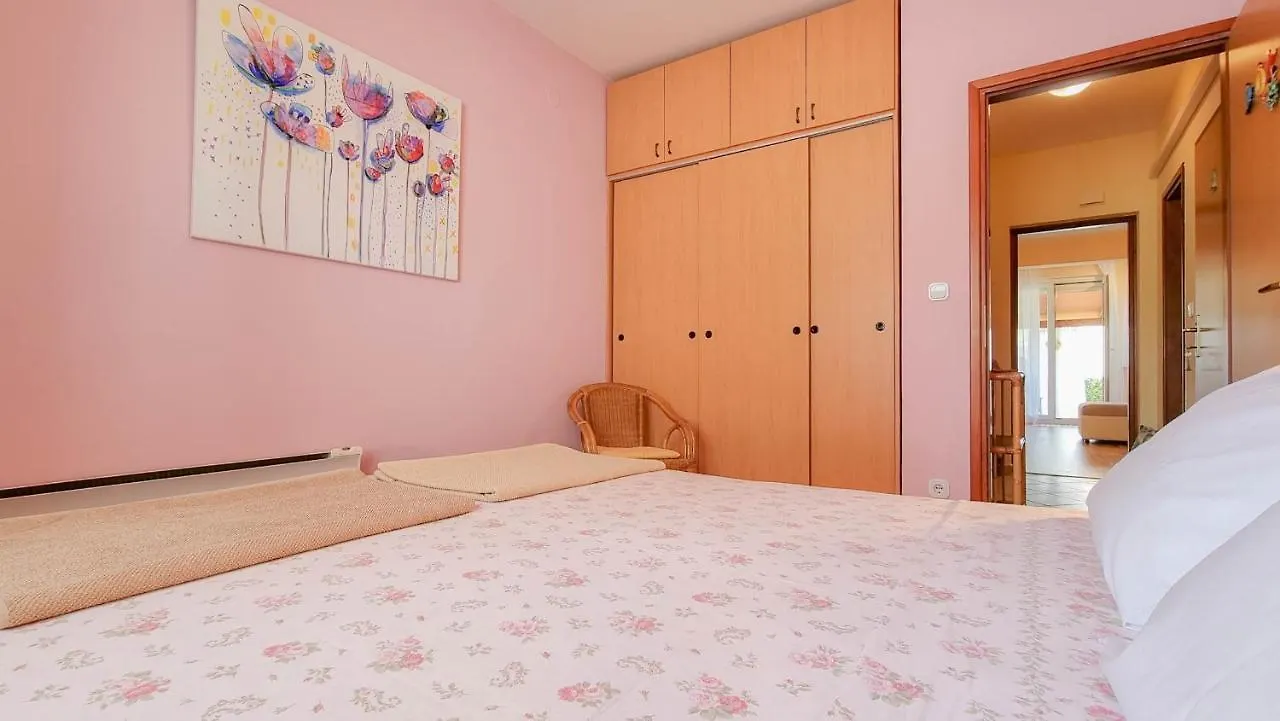 Apartment Ferienwohnung Roko Novigrad Istria